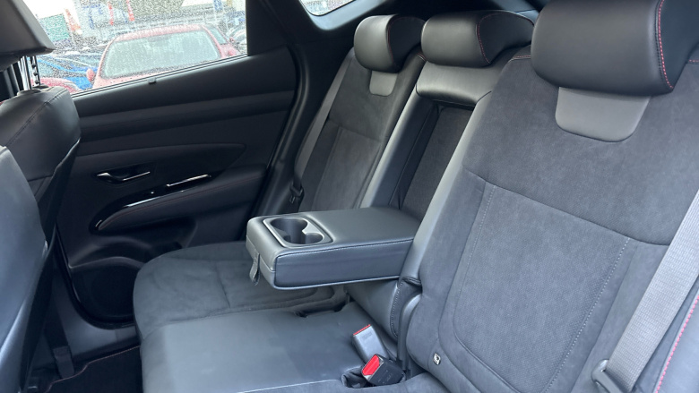 Hyundai TUCSON 1.6T Plug-in Hybrid N Line 5dr Auto Estate